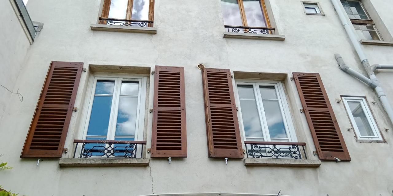 Paris Authentic House Small, Bright And Calm Studio Room photo