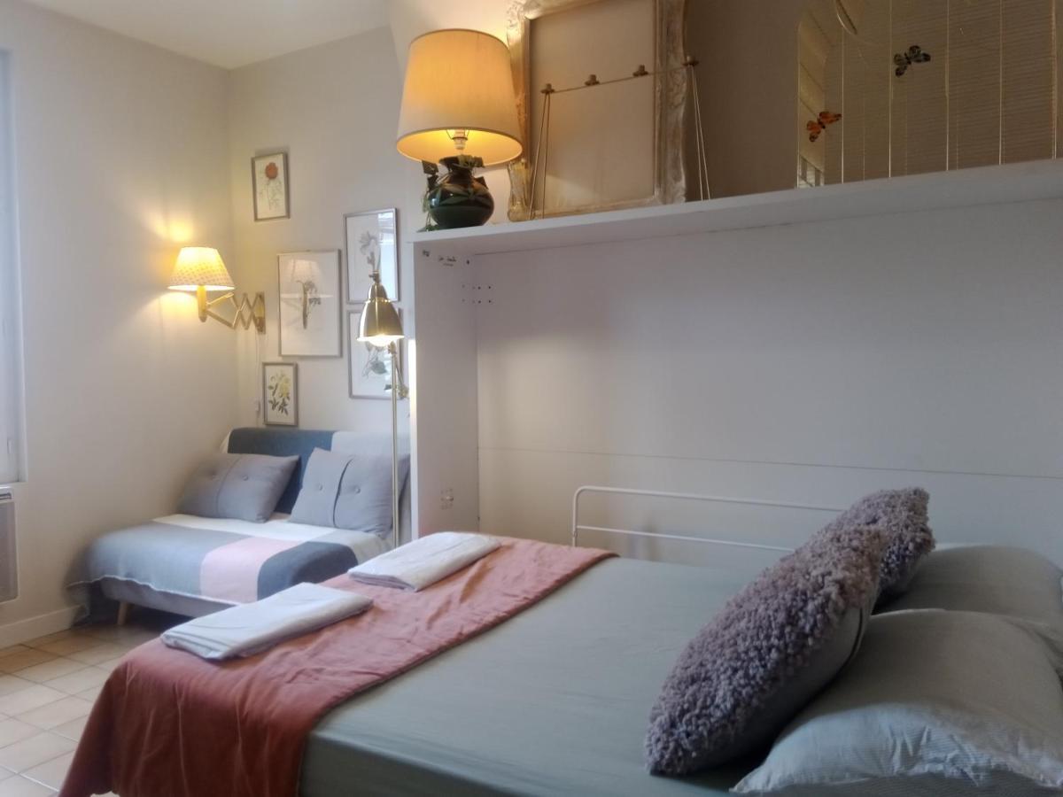 Paris Authentic House Small, Bright And Calm Studio Exterior photo
